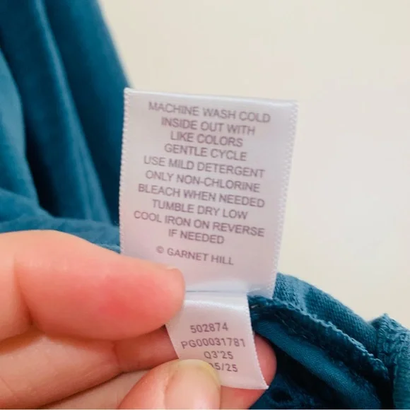 Garnet Hill Teal V-Neck Eyelet-Sleeve Peasant Blouse size medium - Picture 6 of 7